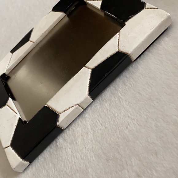 Midwest of Cannon Falls | Soccer Pattern Magnetic Picture Frame Black/White - Picture 6 of 13